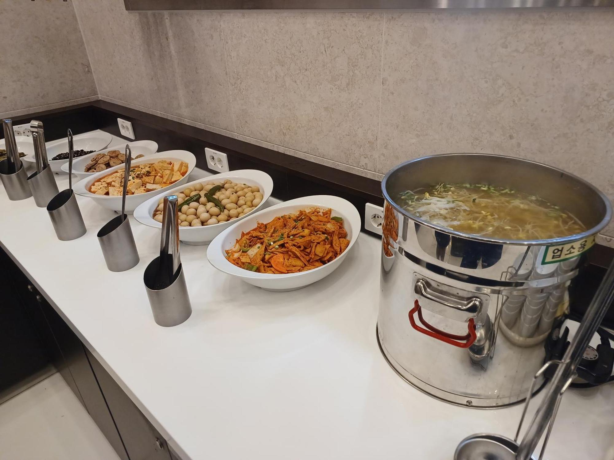 Toyoko Inn Ulsan Samsan Экстерьер фото